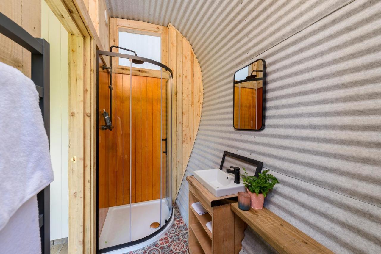 Killarney Glamping At The Grove, Suites And Lodges المظهر الخارجي الصورة
