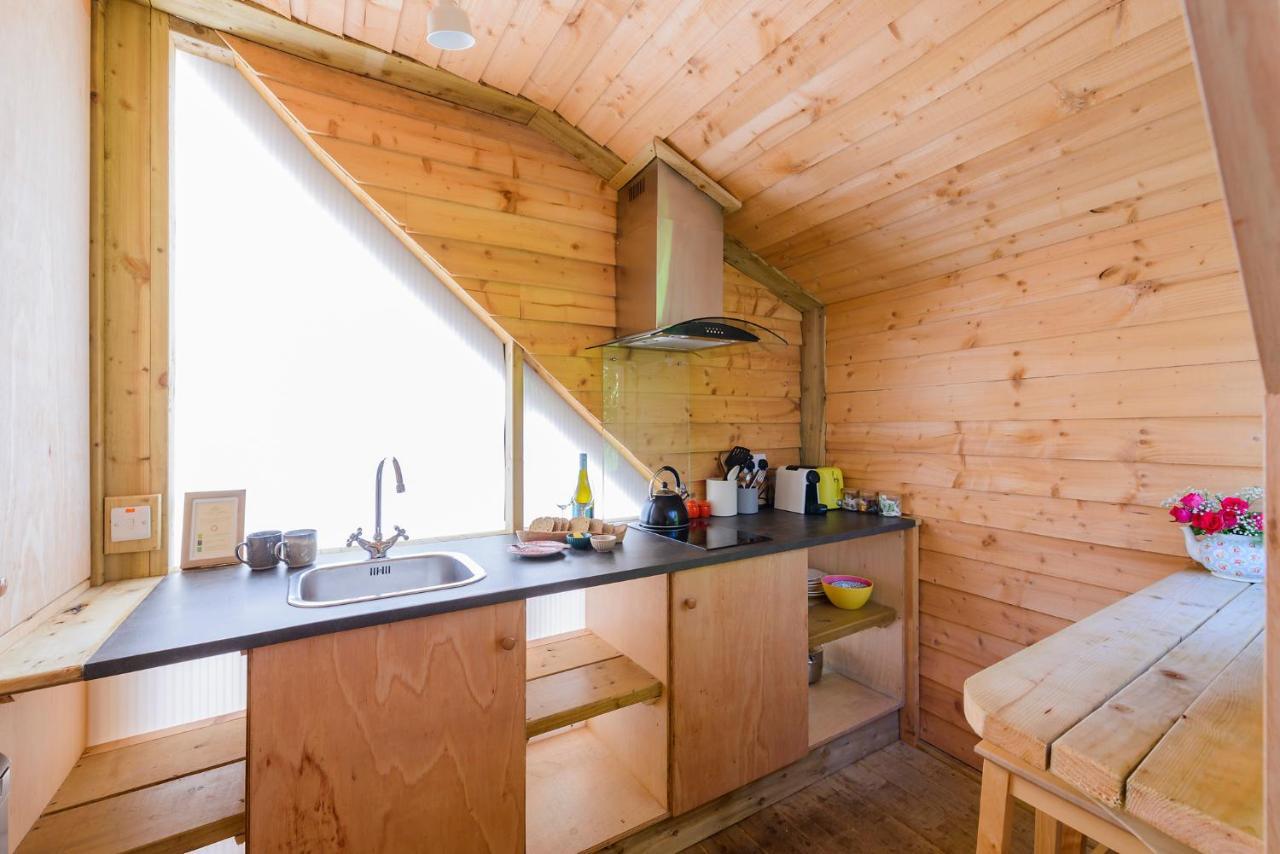 Killarney Glamping At The Grove, Suites And Lodges المظهر الخارجي الصورة
